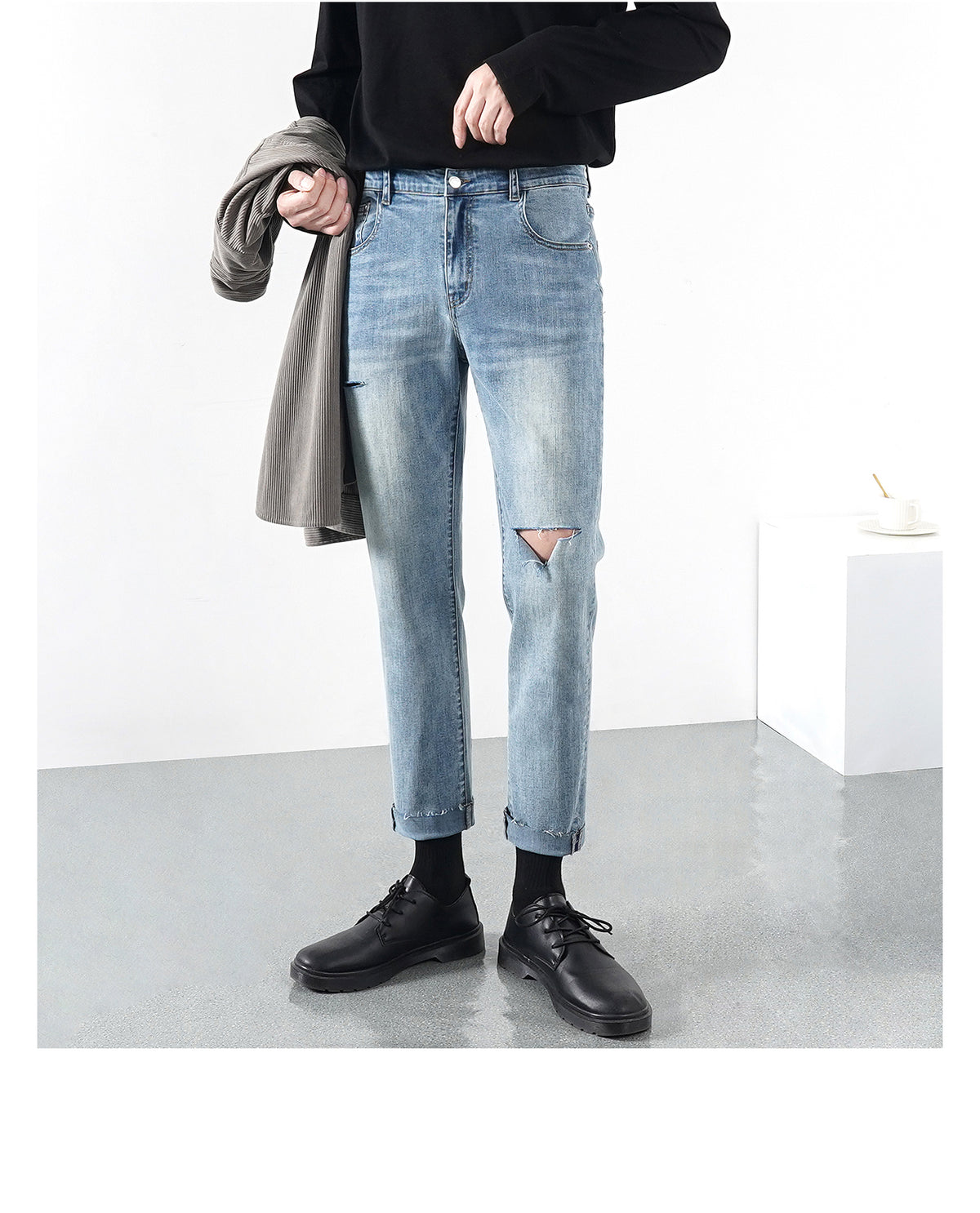 Lightweight Ripped Jeans for Men - Summer Style